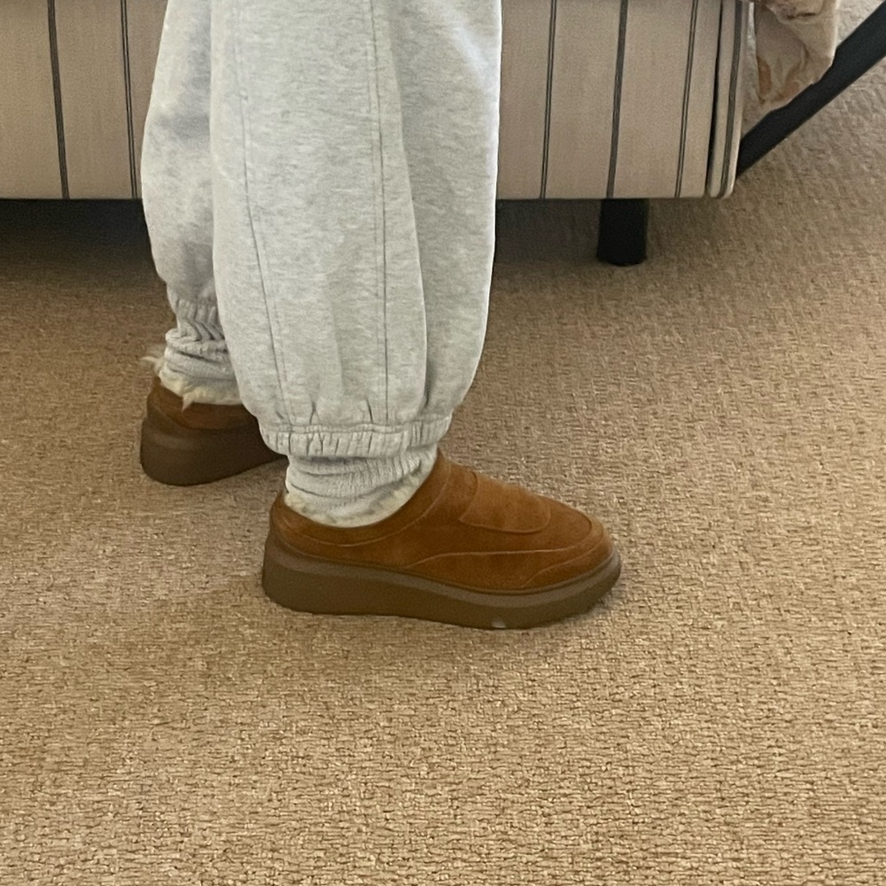 Suzanne Rae shearling clog sneaker - Picture 10 of 10